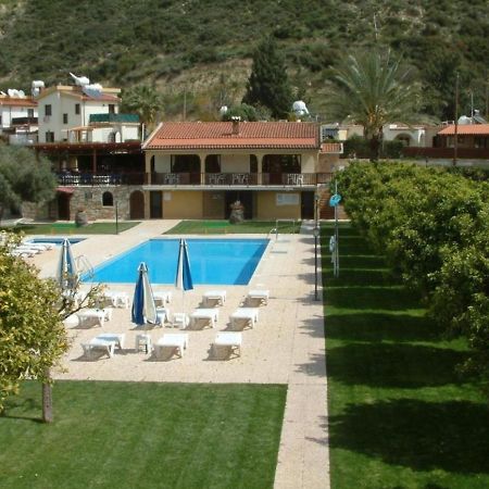 Klimataria B2 Apartment Pissouri Bagian luar foto