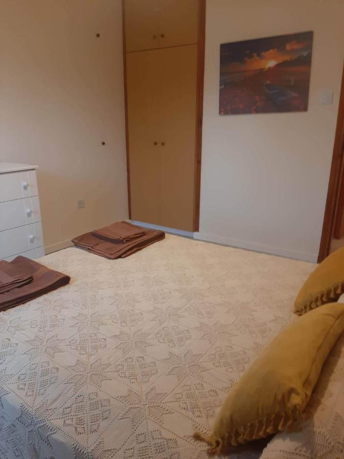Klimataria B2 Apartment Pissouri Bagian luar foto
