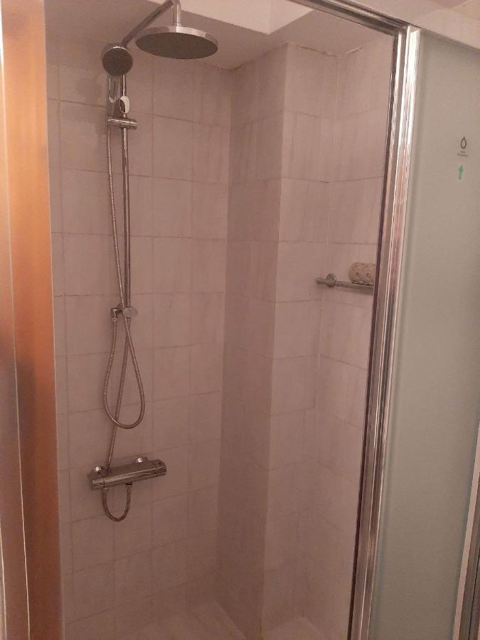 Klimataria B2 Apartment Pissouri Bagian luar foto